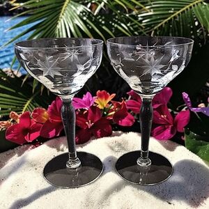 2 Vtg Atomic Starburst Vine Coupe Glasses Etched Cordial Crystal Delicate MCM